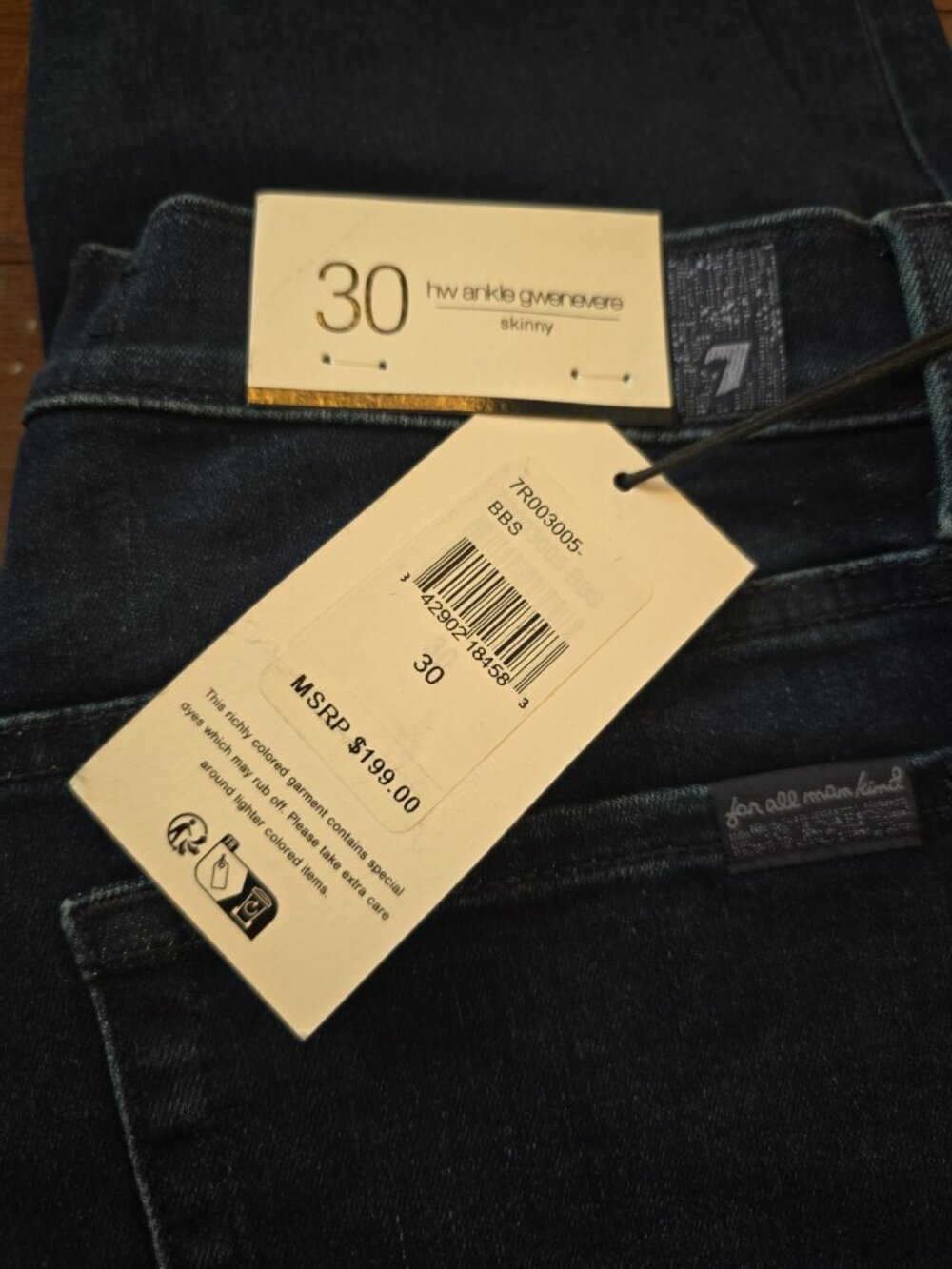 7 For All Mankind Gwenevere HW Super Skinny Jeans Cropped 30 W 26 L Santiago
